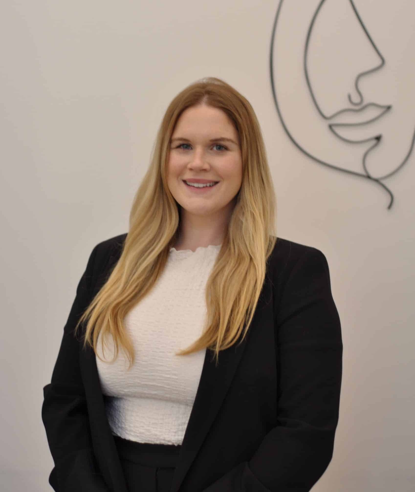 Dr Grace Campbell - Dentistry In Canterbury