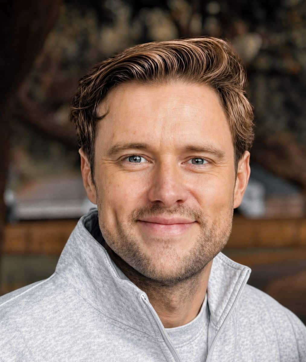 Dr Nicholas Byfield